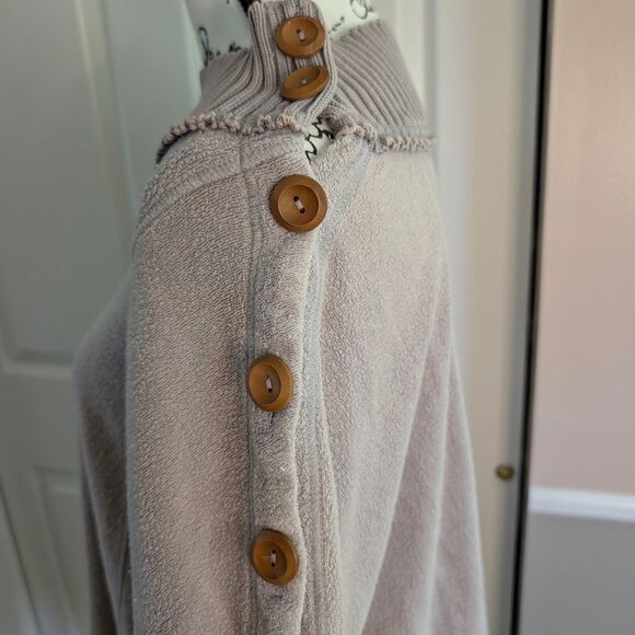 Free People Sweatshirt - Picture 6 of 9